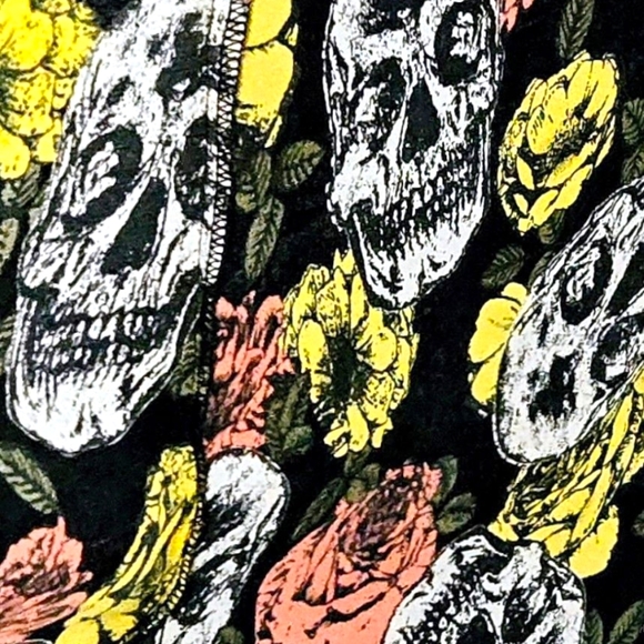 TORRID Vintage Fit & Flare Sleeveless Hi-Lo Floral , Skull Print Maxi Dress 3X - Picture 5 of 15